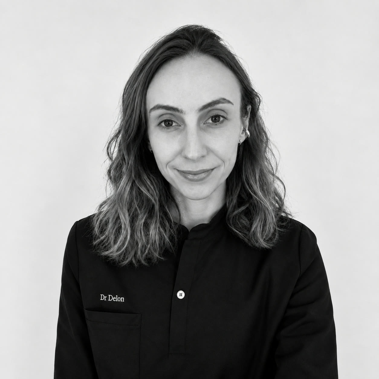 Dr Charlotte DELON